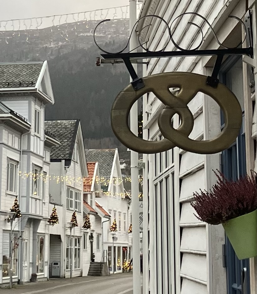 Protected: “God jul” (good&nbsp;Yule)